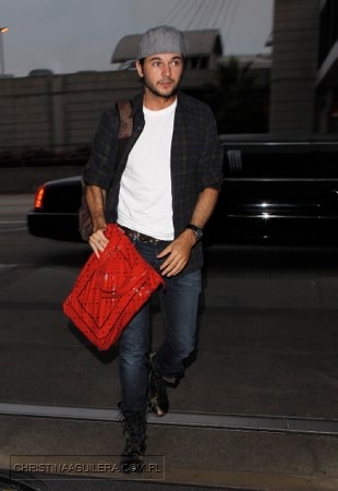 456985025.jpg 456985025.jpg