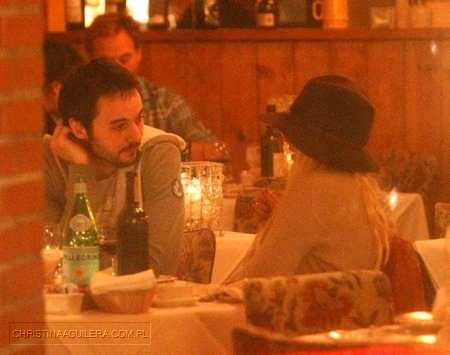 456987056~0.jpg 456987056~0.jpg