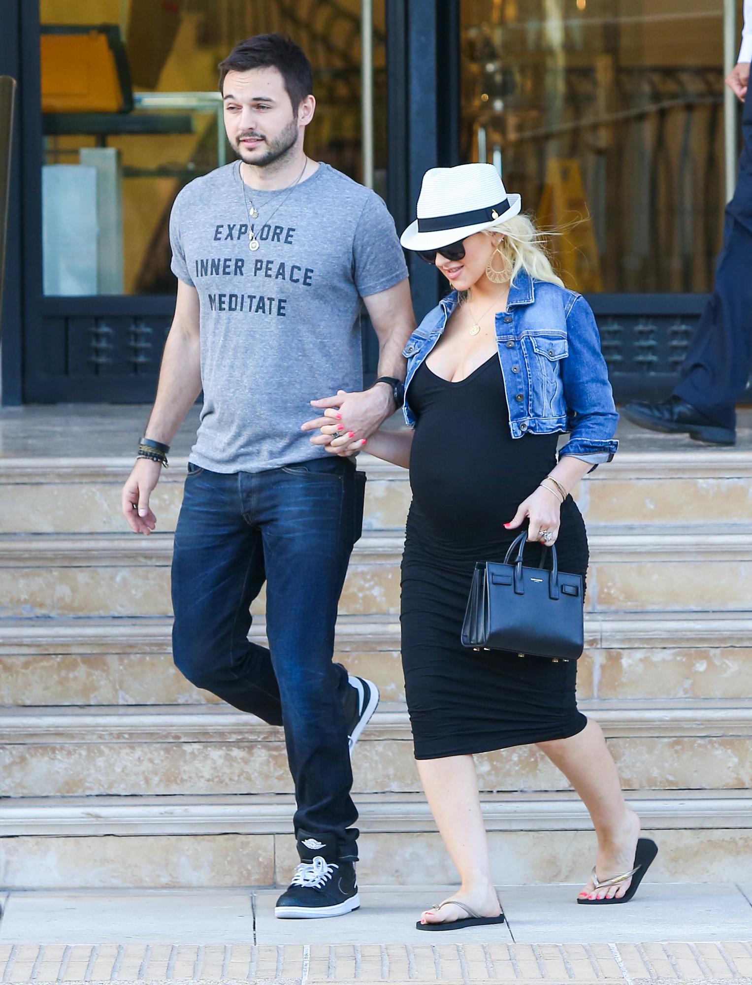 45874015.jpg 45874015.jpg