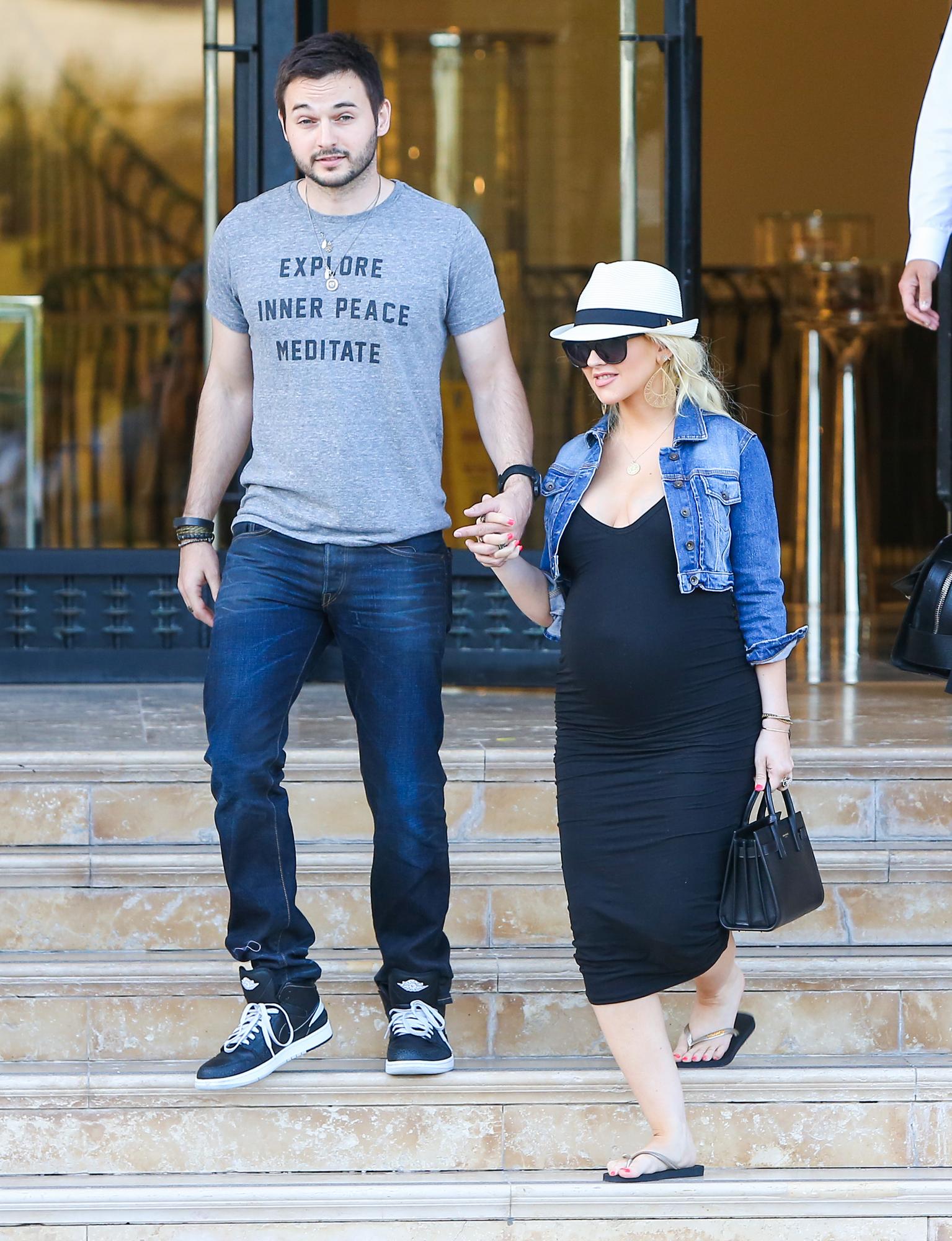 45874017.jpg 45874017.jpg