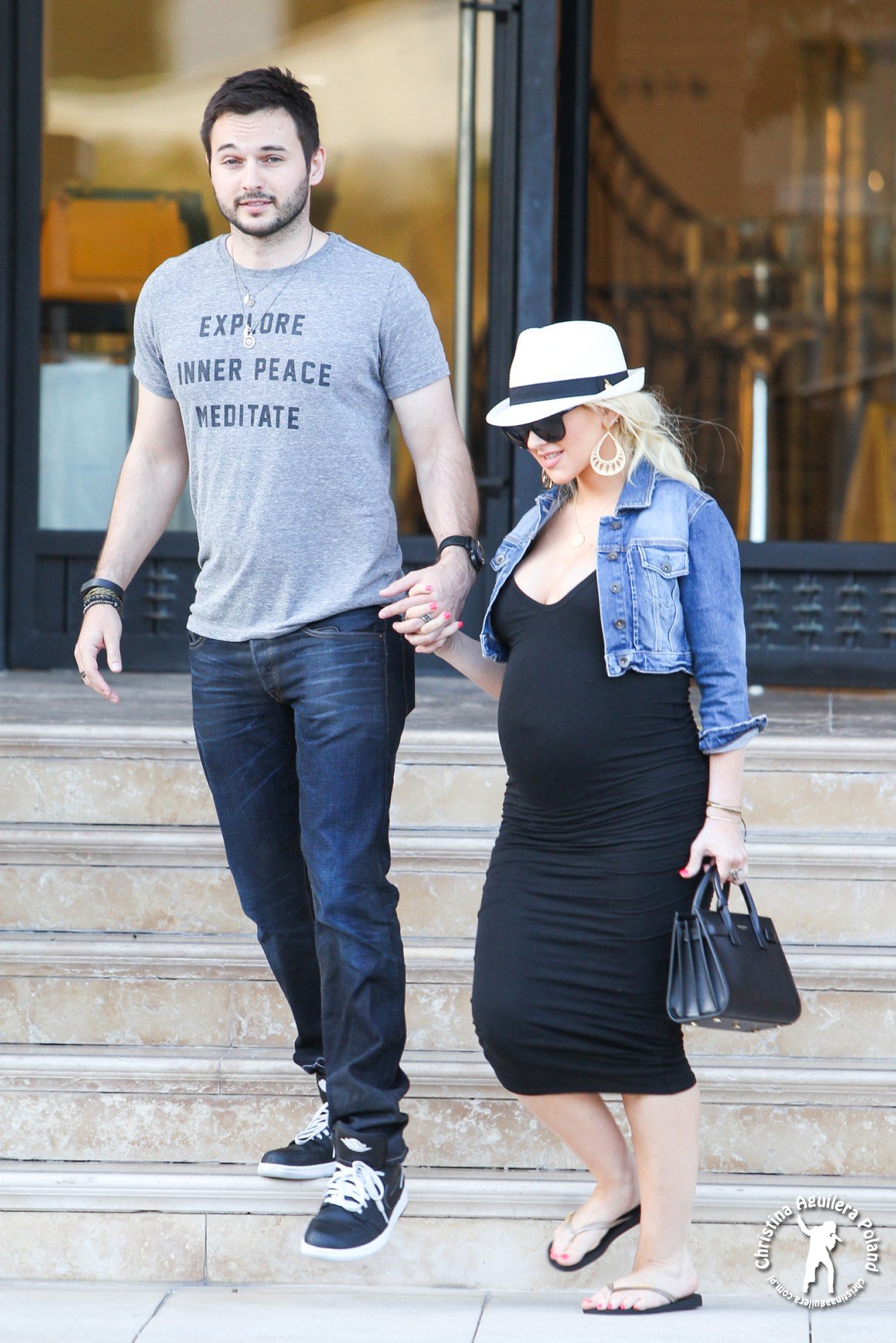 45874054.jpg 45874054.jpg