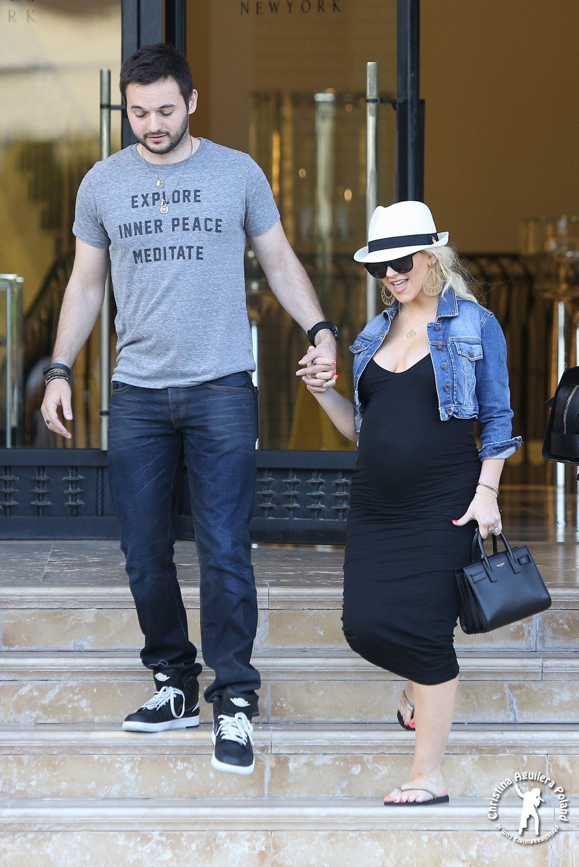 45874073.jpg 45874073.jpg