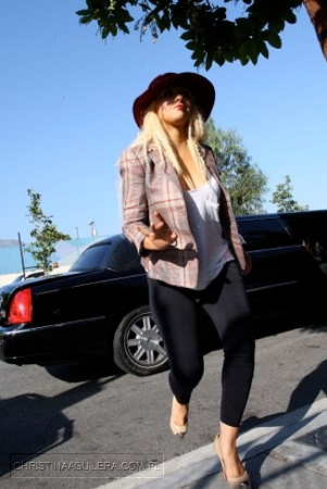 45895031.jpg 45895031.jpg