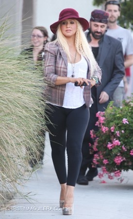 45895055.jpg 45895055.jpg