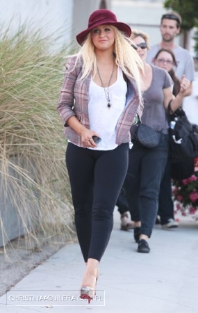 45895056.jpg 45895056.jpg