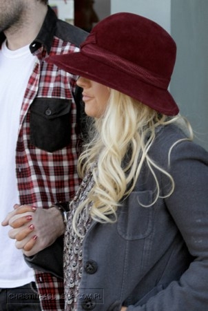 463214020.jpg 463214020.jpg