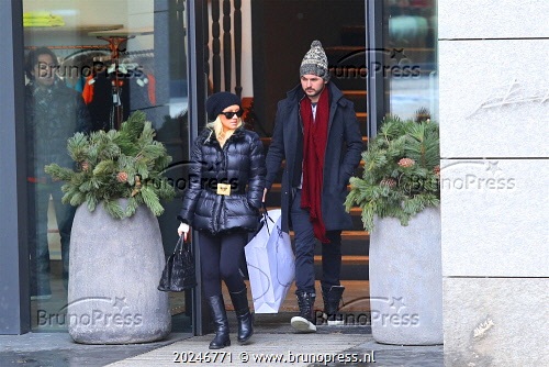 470038.jpg 470038.jpg