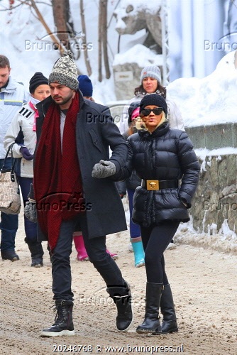 470040.jpg 470040.jpg