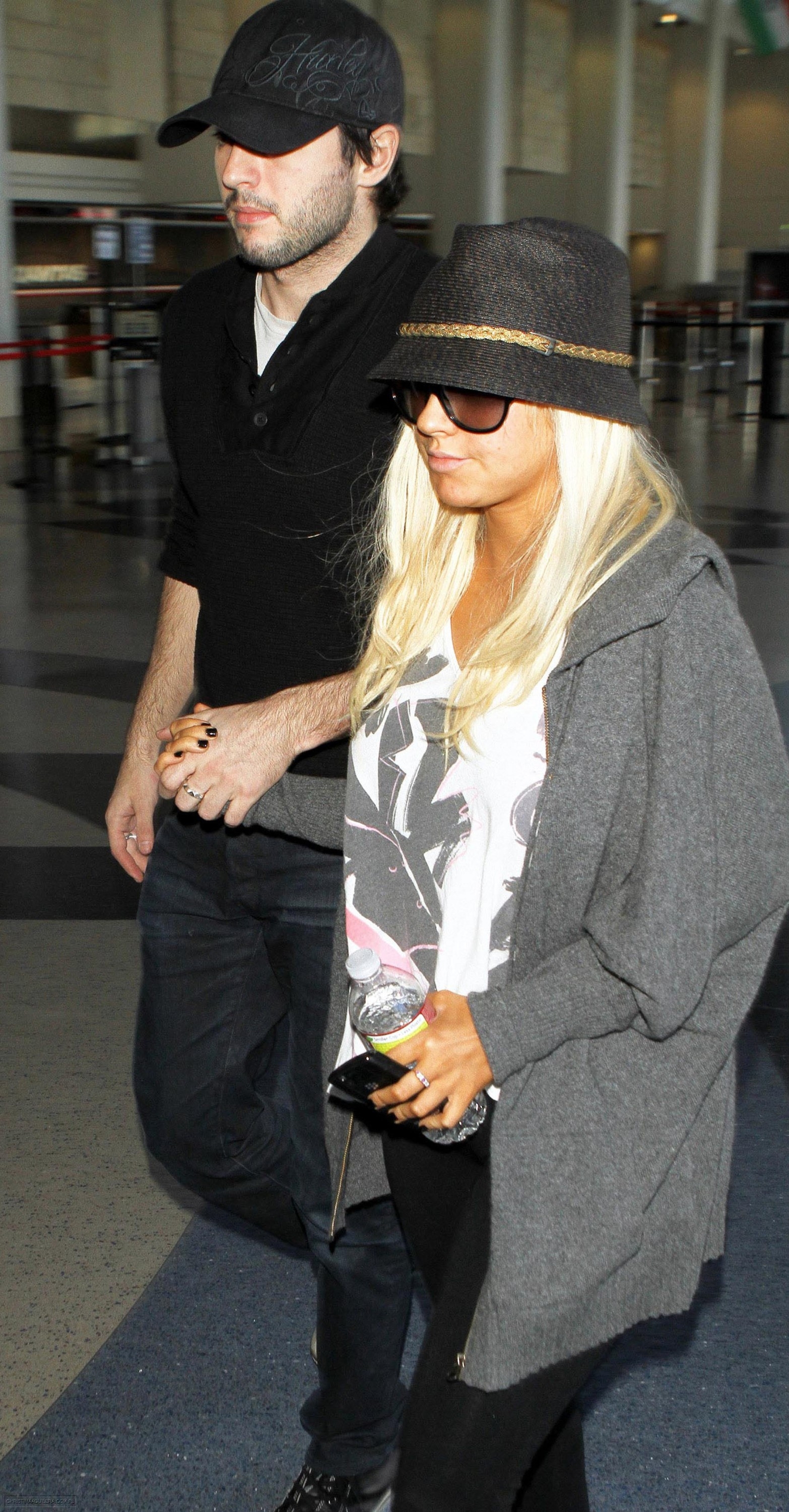 4758040.jpg 4758040.jpg