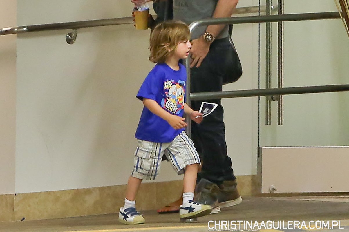 47895010.jpg 47895010.jpg