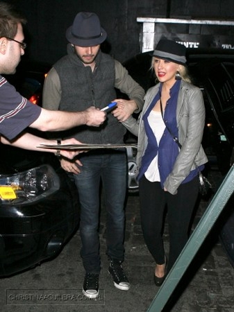 47896585023.jpg 47896585023.jpg