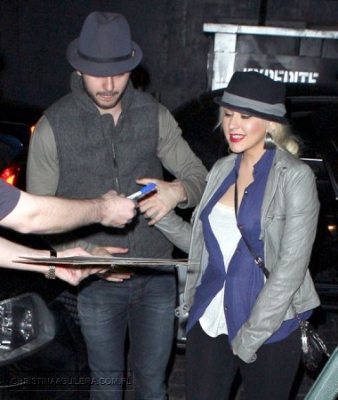 47896585027.jpg 47896585027.jpg