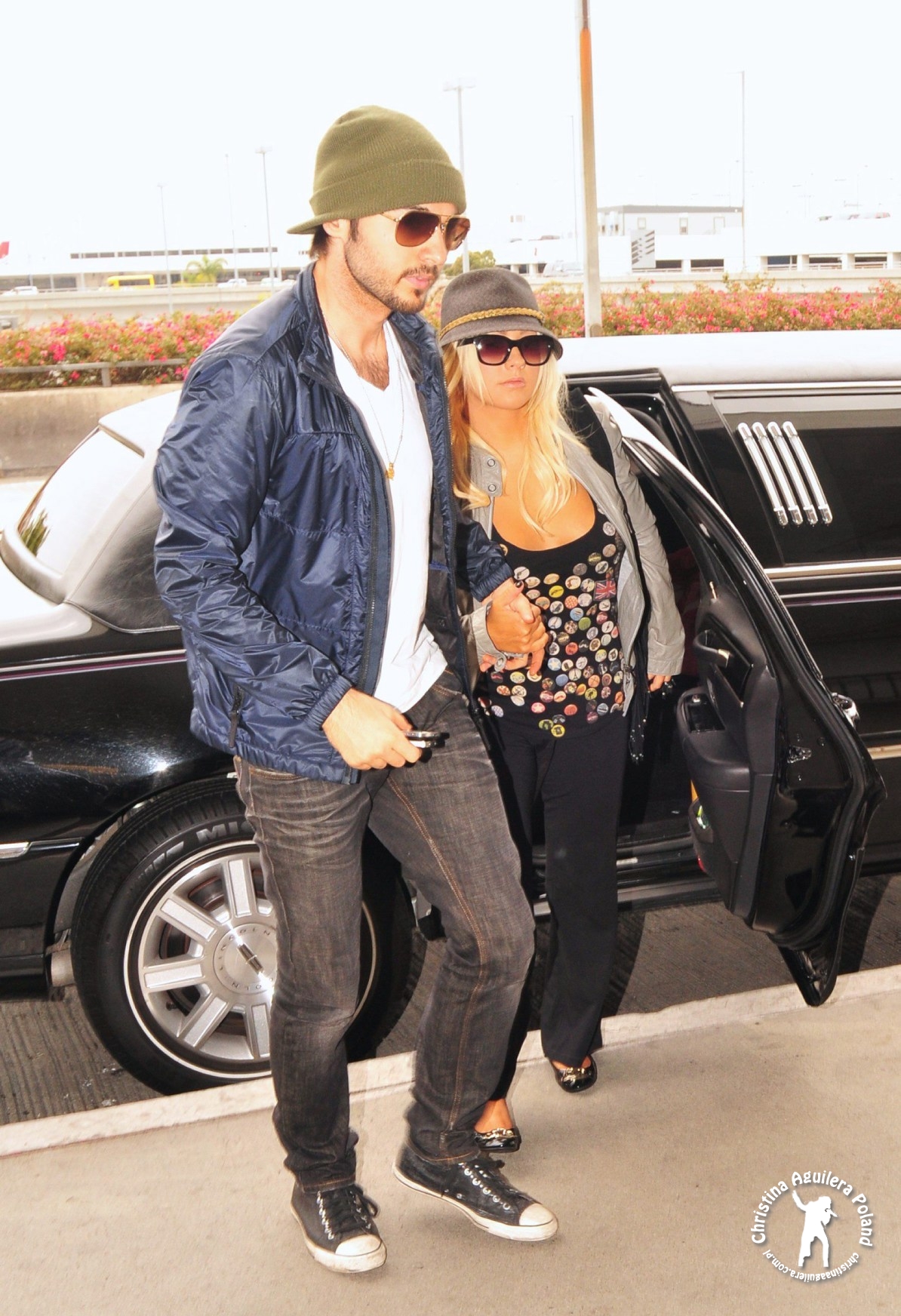 4937002.jpg 4937002.jpg