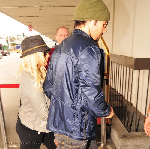 4937008.jpg 4937008.jpg