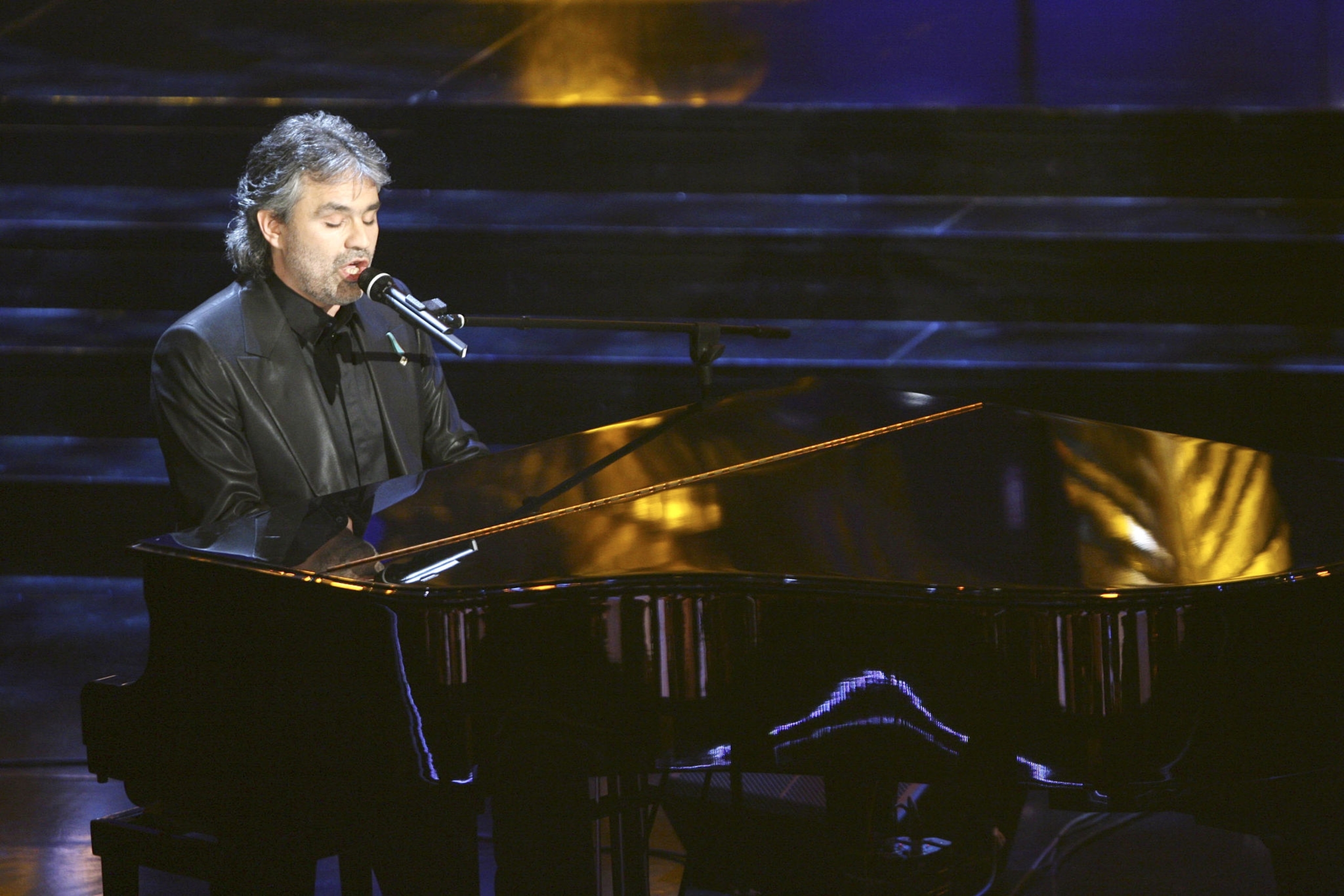 532905901.jpg 532905901.jpg