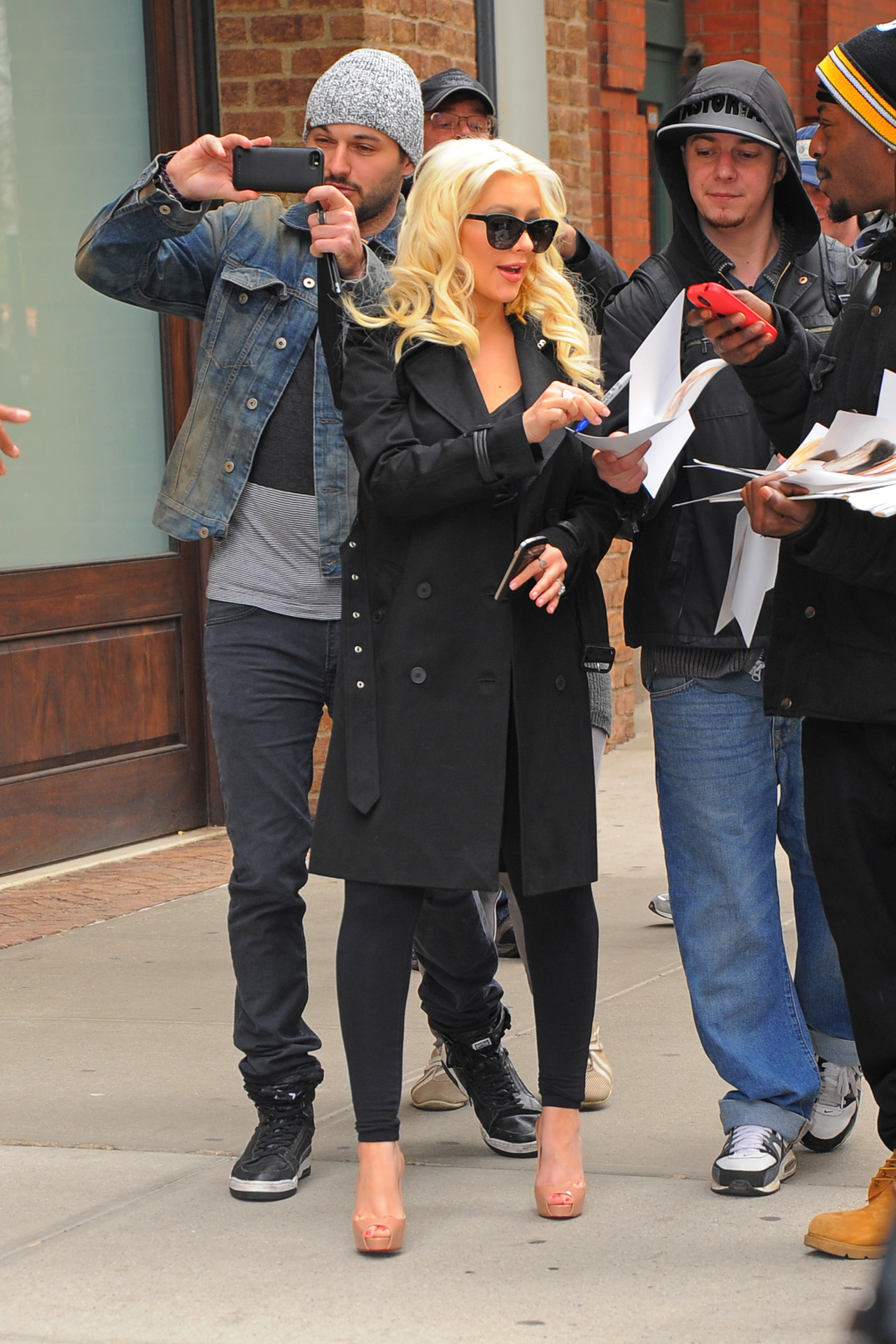 56698046.jpg 56698046.jpg