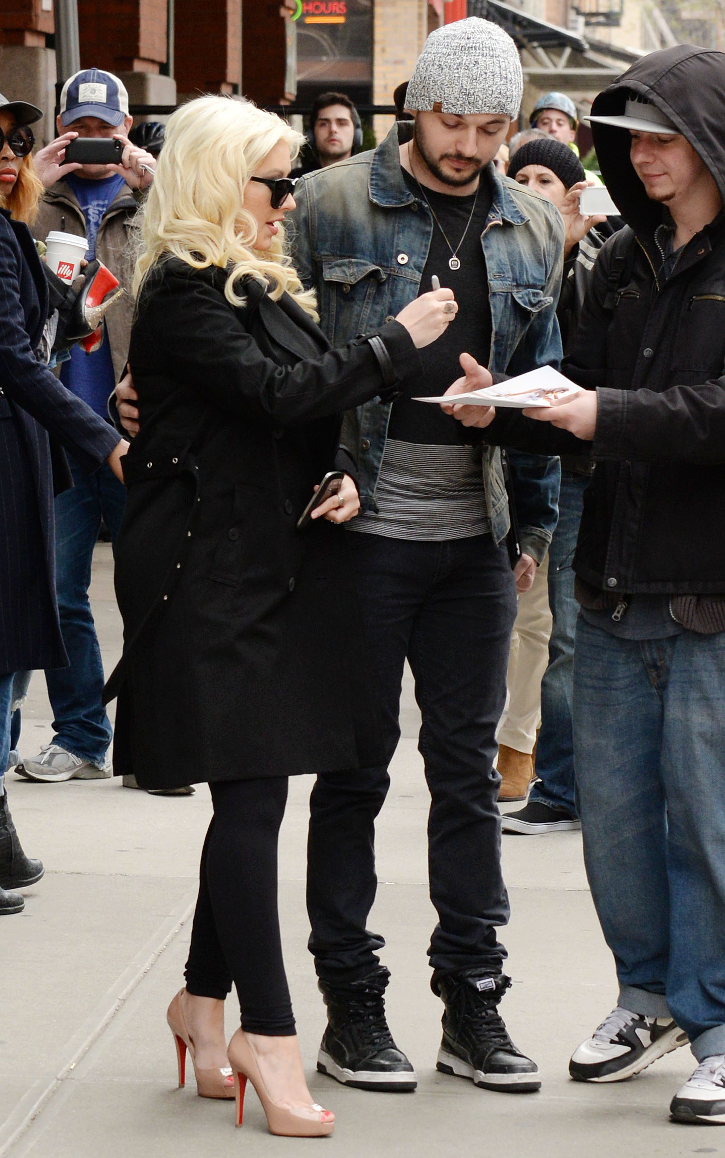 56698050.jpg 56698050.jpg