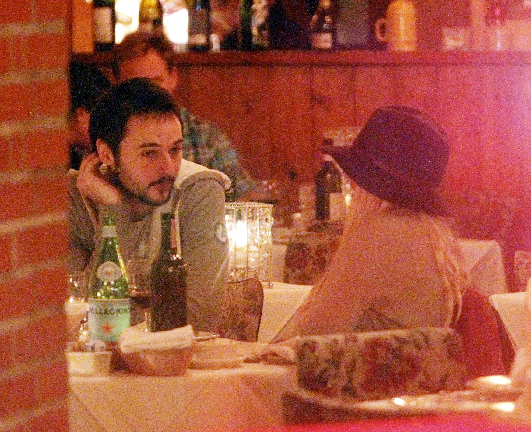 5698016.jpg 5698016.jpg