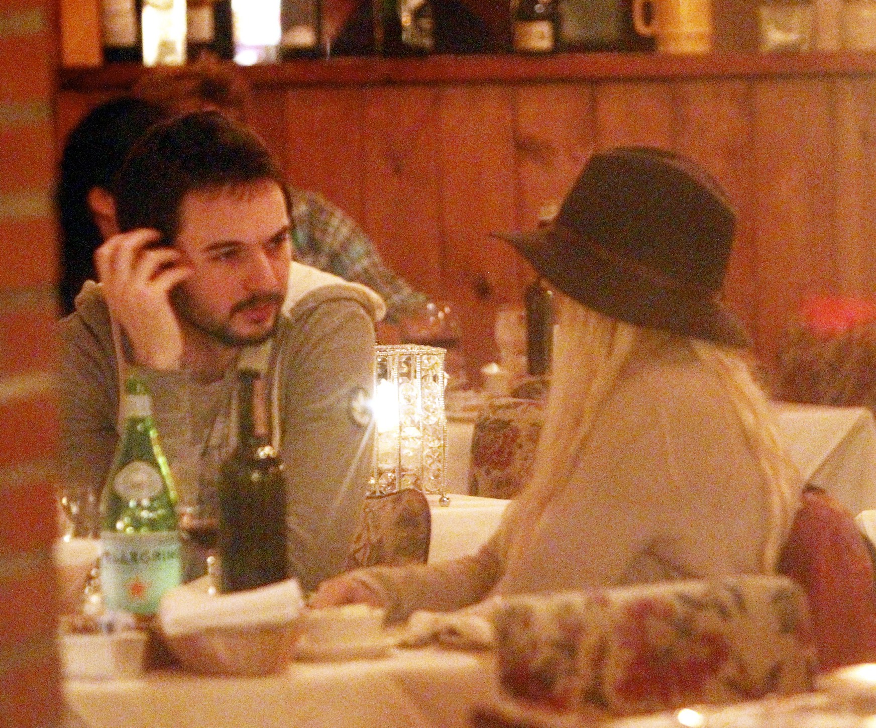 5698032.jpg 5698032.jpg