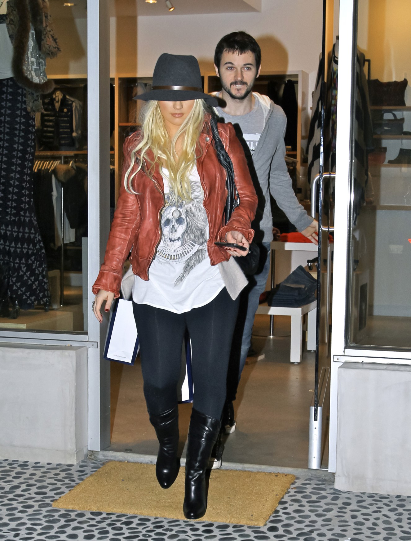 5698049.jpg 5698049.jpg