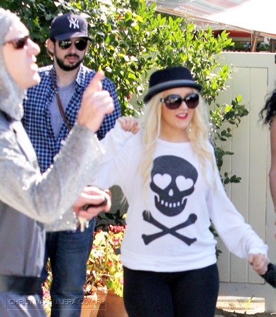 582471004.jpg 582471004.jpg