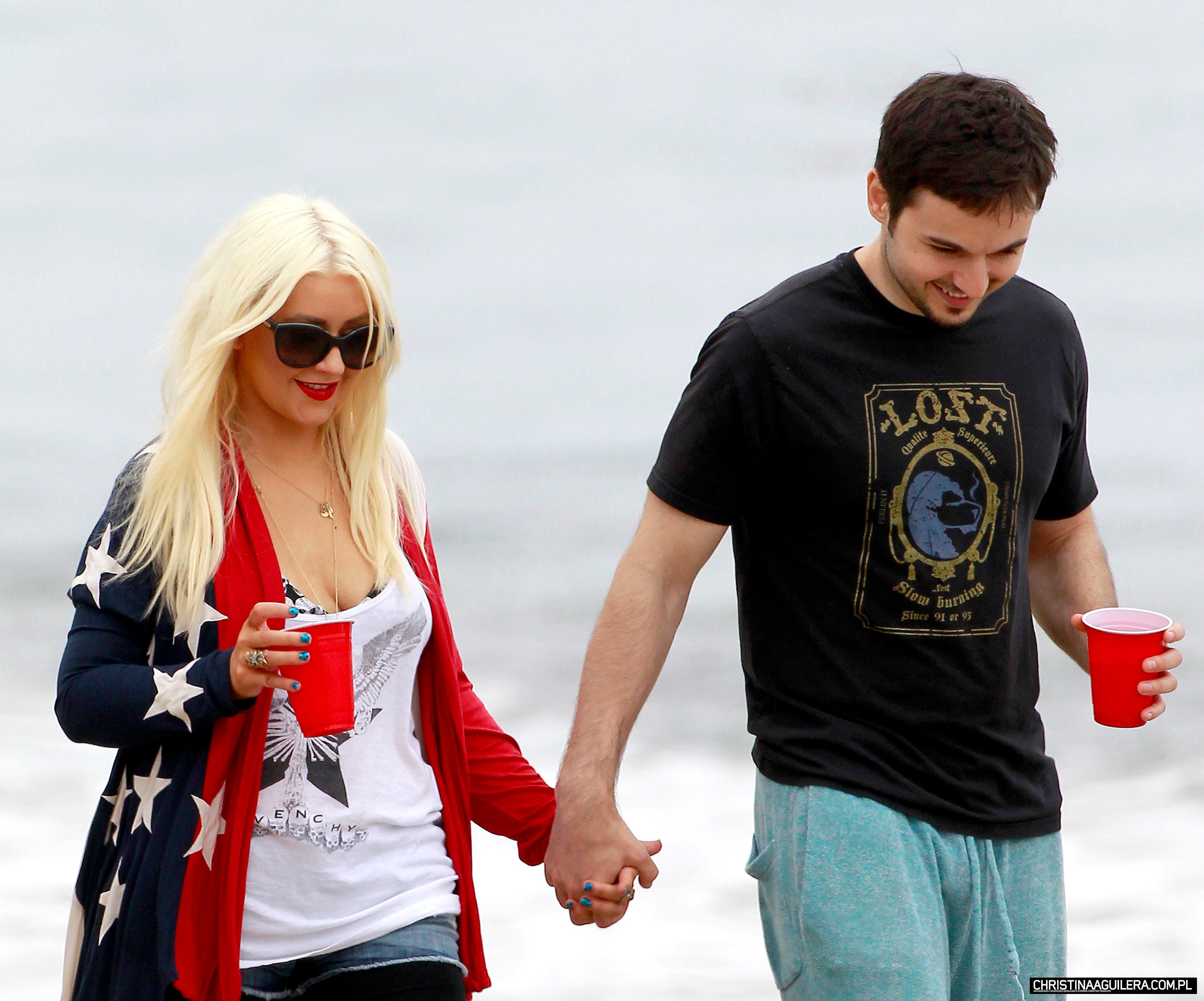 582852003.jpg 582852003.jpg