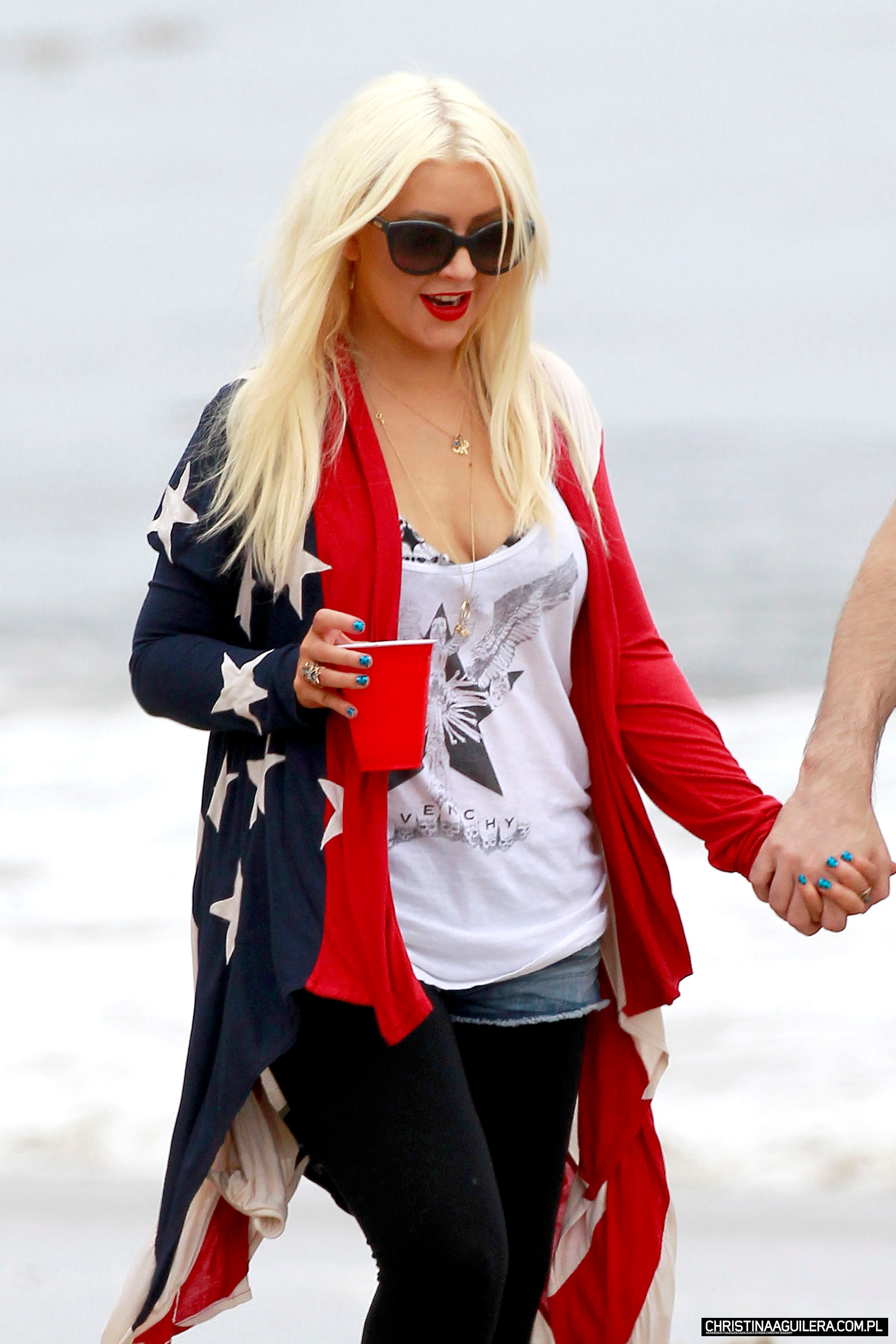 582852005.jpg 582852005.jpg