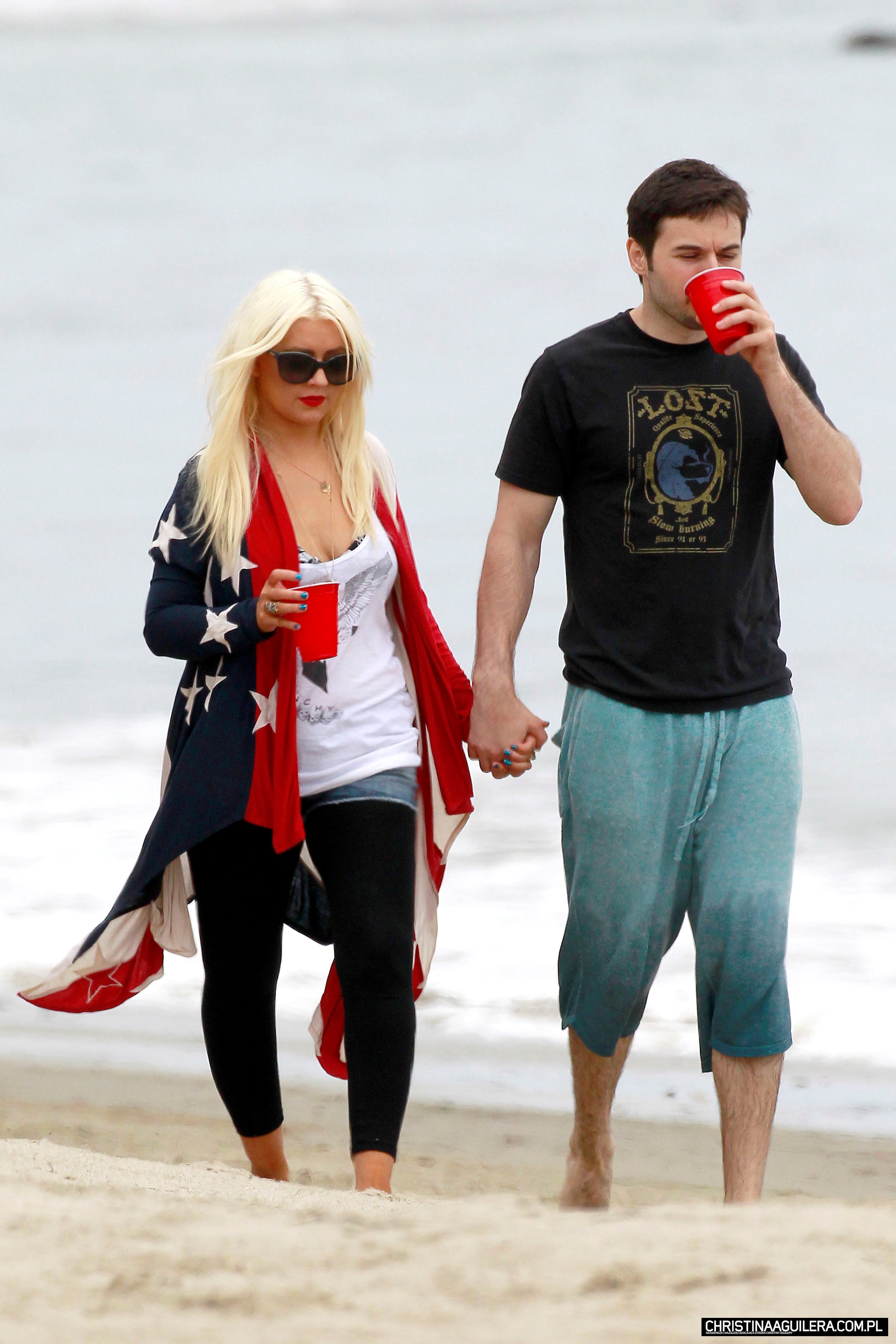 582852009.jpg 582852009.jpg