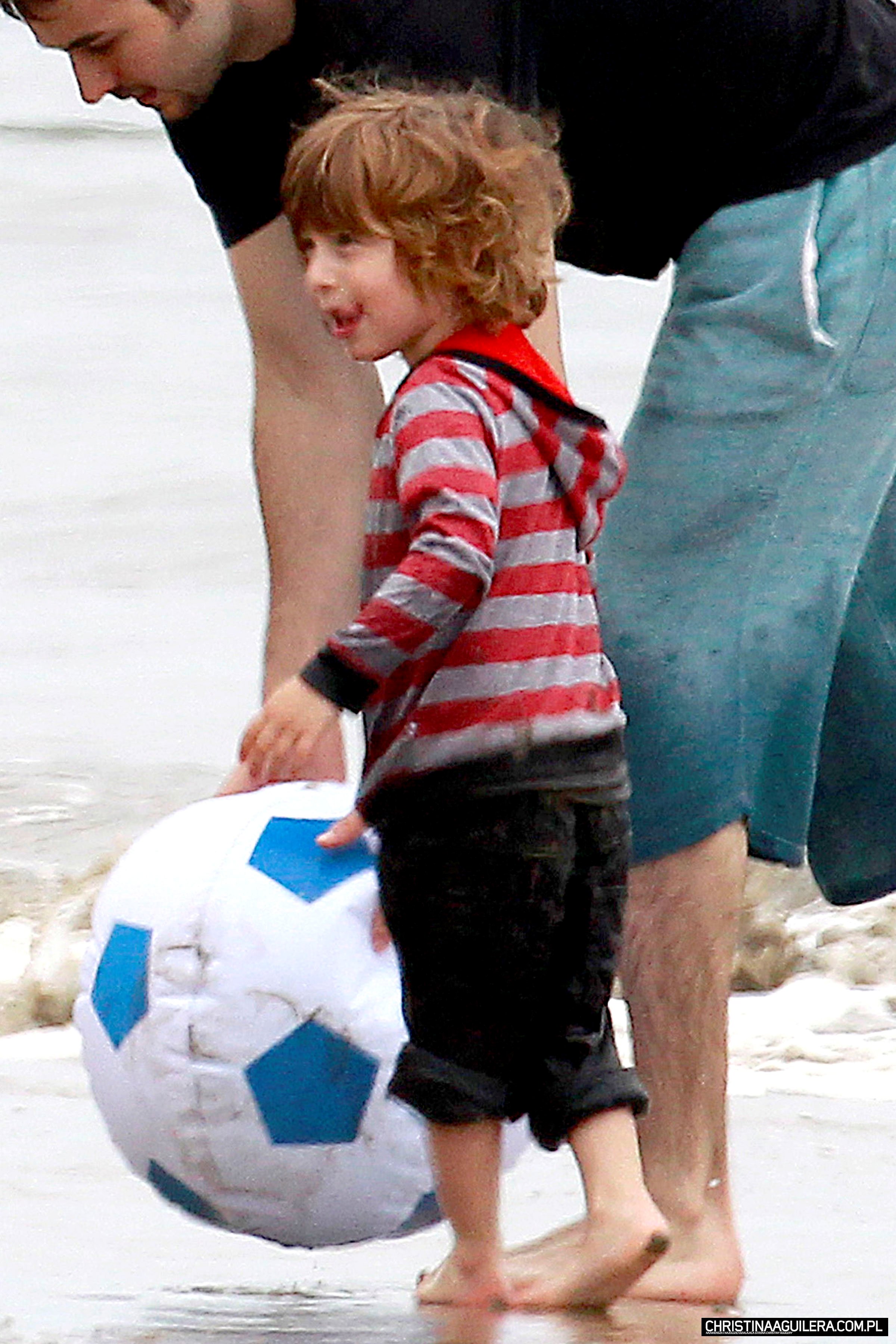 582852018.jpg 582852018.jpg