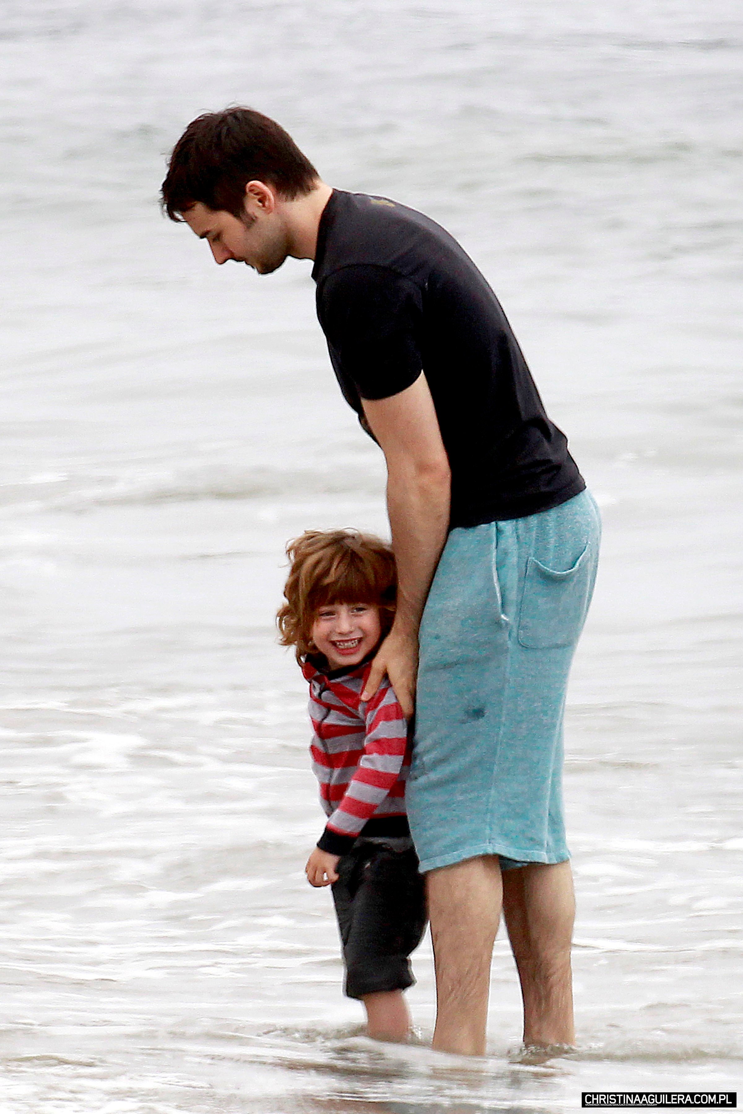 582852022.jpg 582852022.jpg