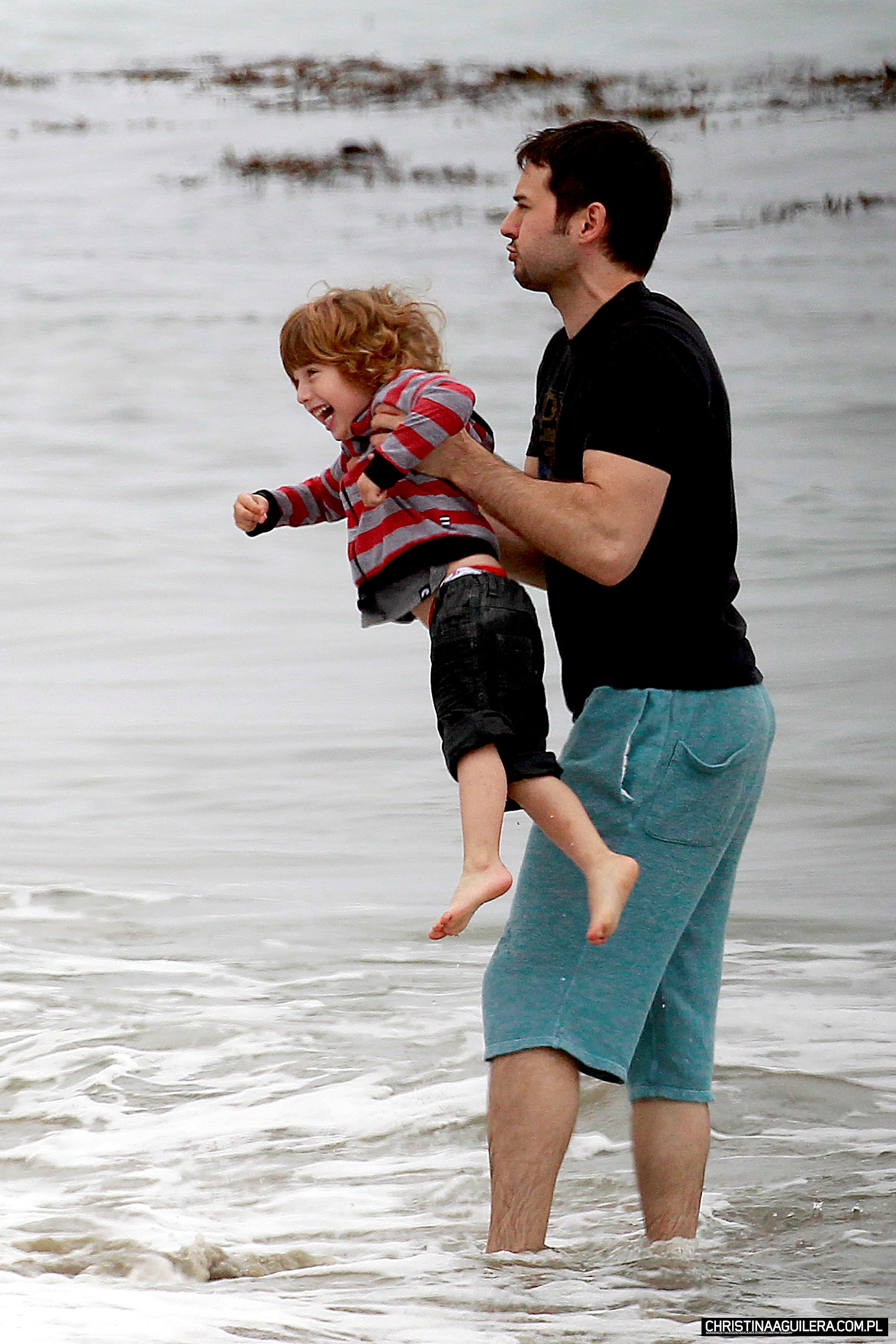 582852023.jpg 582852023.jpg