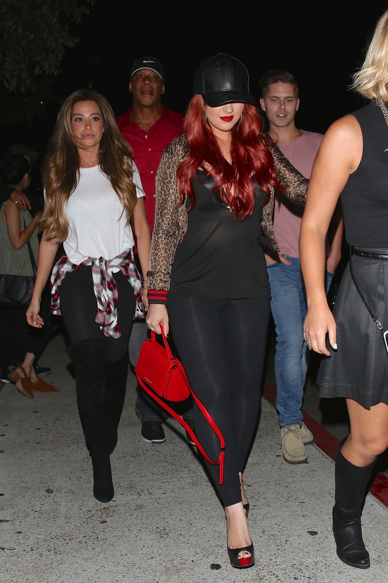 582896012.jpg 582896012.jpg