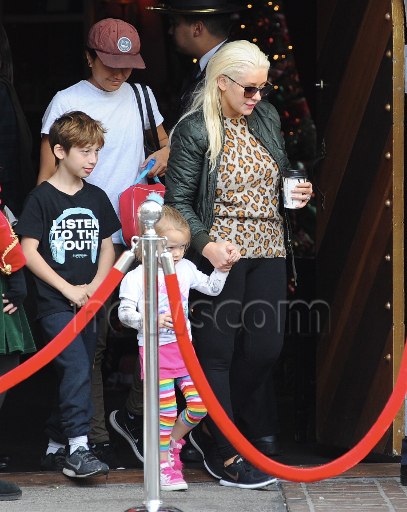 58746024.jpg 58746024.jpg