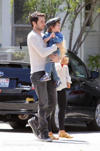 589647009.jpg 589647009.jpg