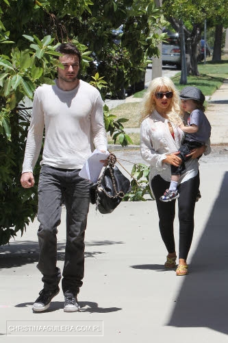 589647011.jpg 589647011.jpg