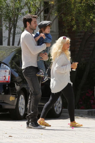 589647020.jpg 589647020.jpg