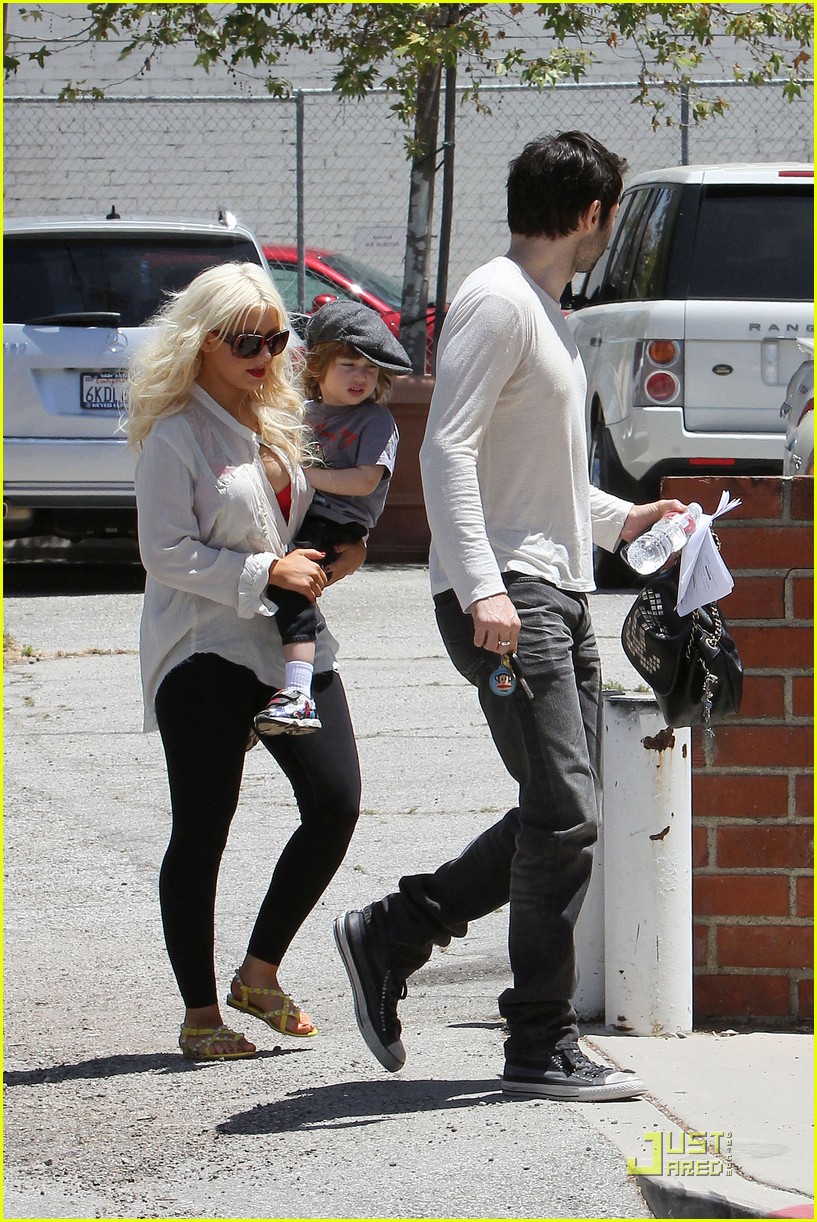 589647026.jpg 589647026.jpg