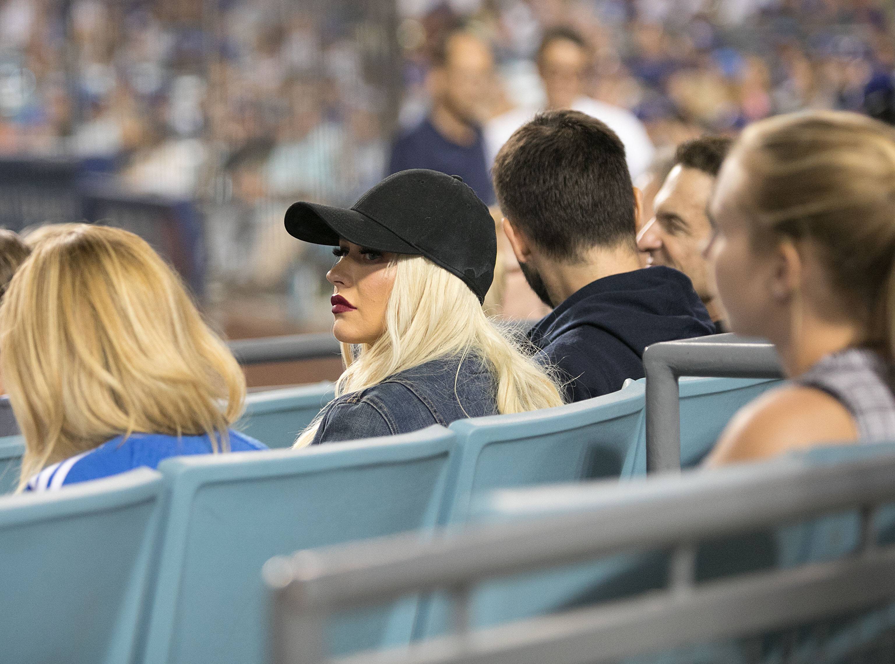 58974010.jpg 58974010.jpg