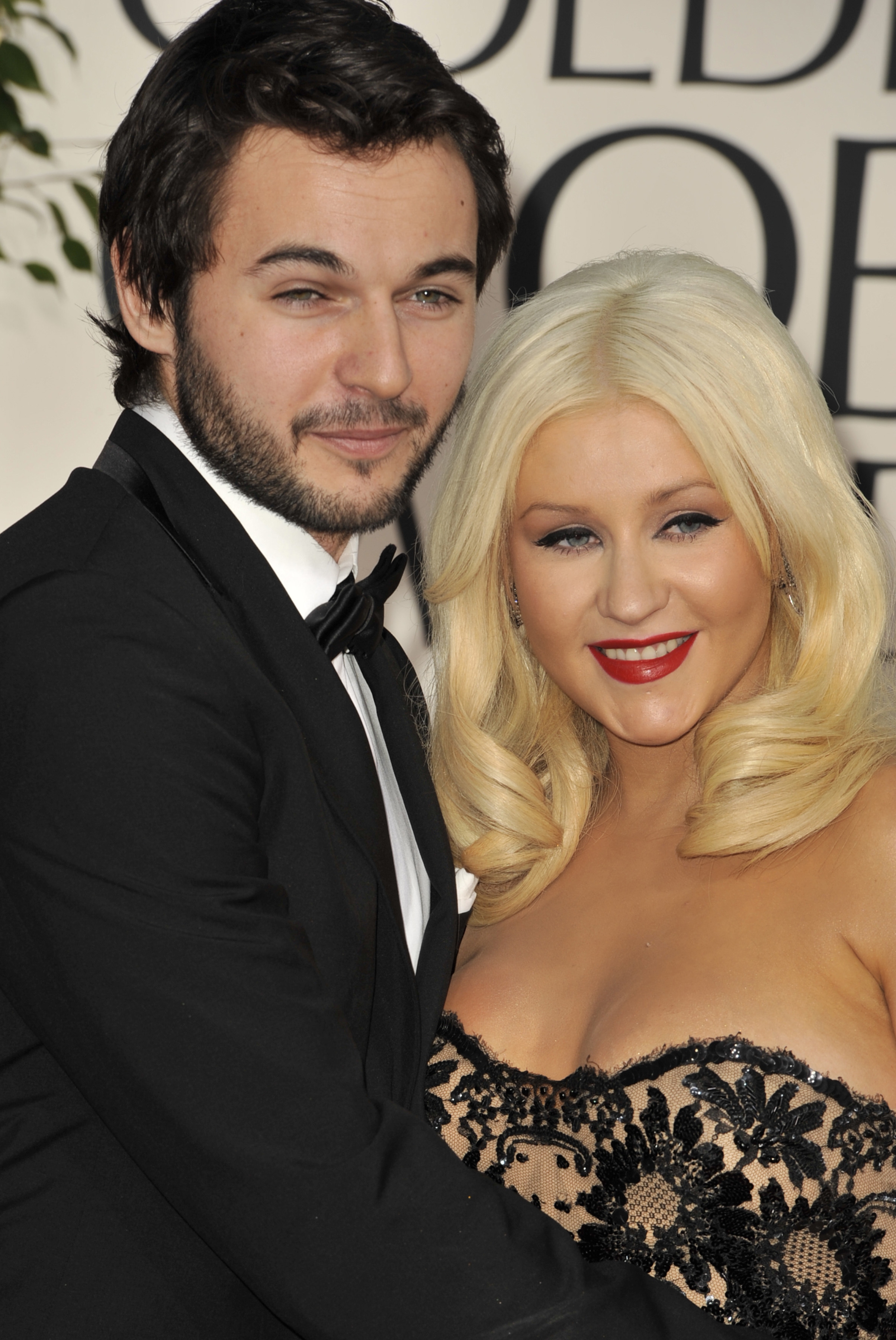 5BRed_Carpet5D_68th_Annual_Golden_Globe_Awards_-_January_16_-_Christina_Aguilera_Daily_038.jpg