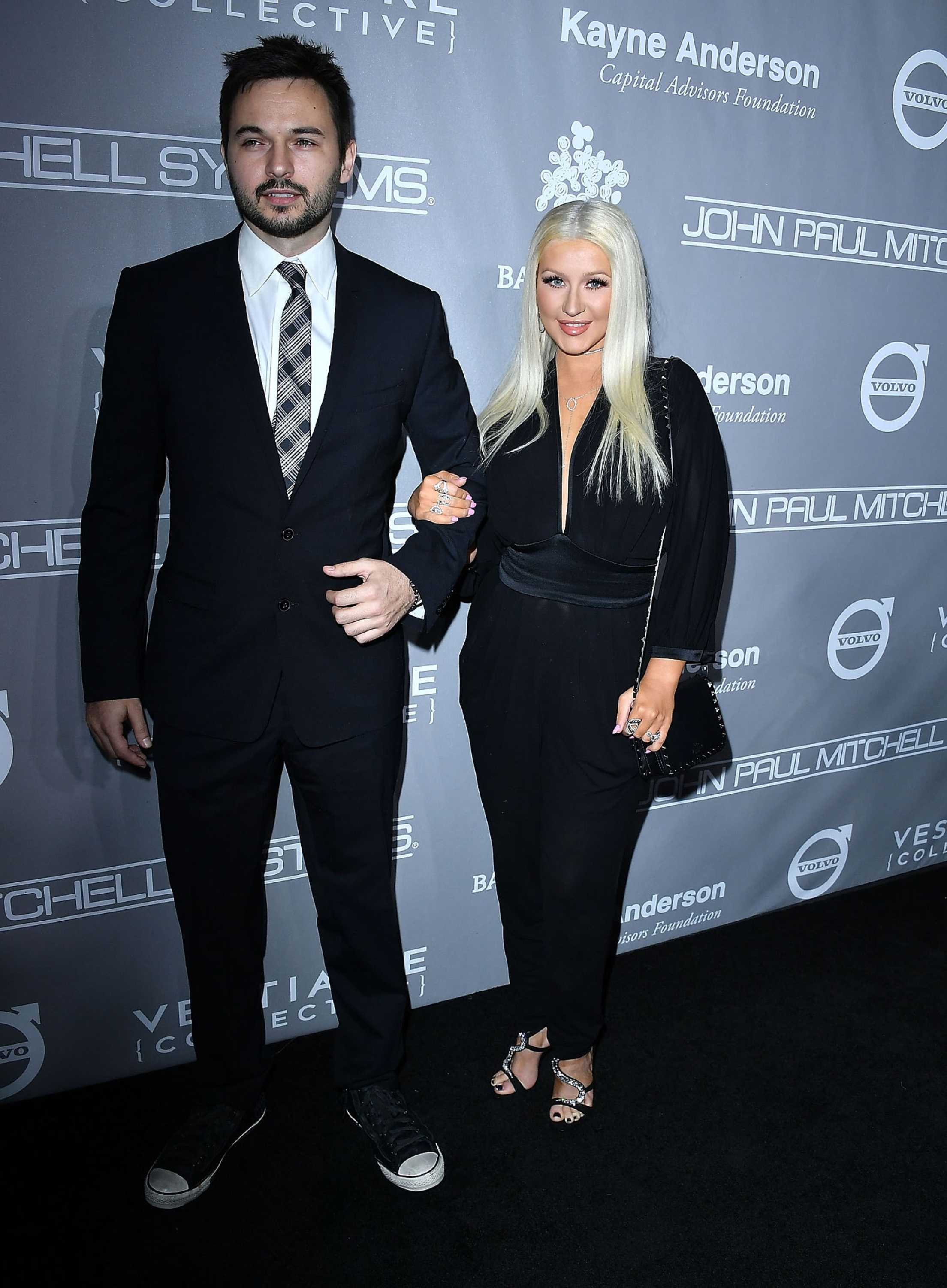 623077932.jpg 623077932.jpg