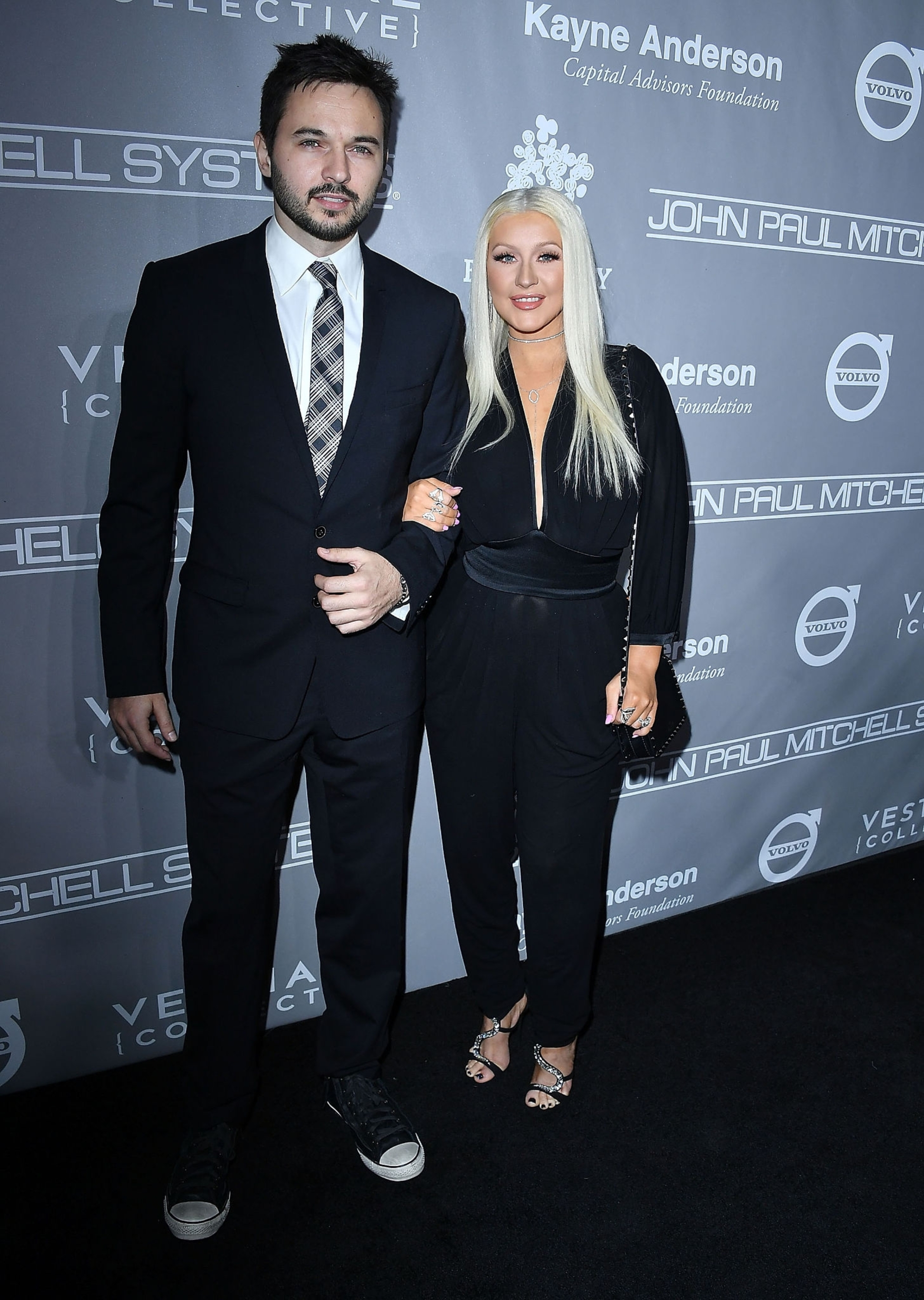 623077948.jpg 623077948.jpg