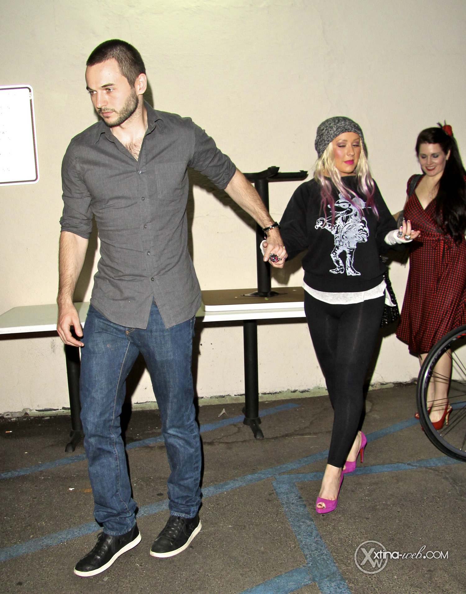 6935007.jpg 6935007.jpg