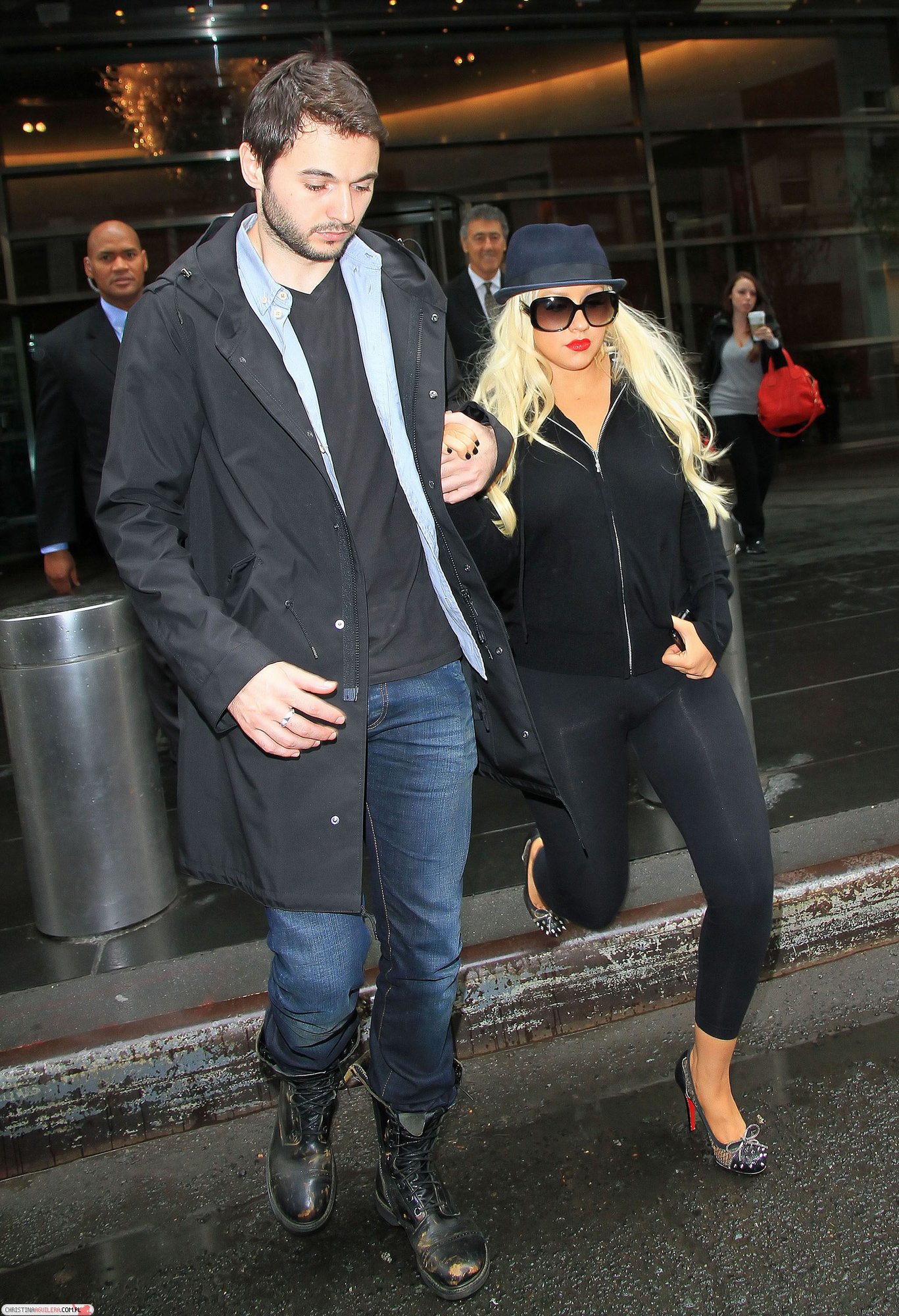 71293782008.jpg 71293782008.jpg