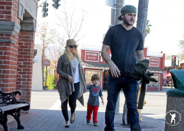 71394016~0.jpg 71394016~0.jpg