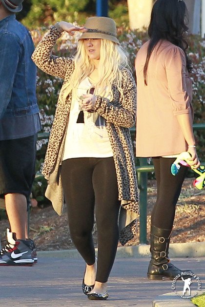 71394021~0.jpg 71394021~0.jpg