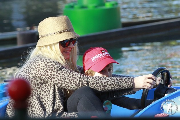 71394025.jpg 71394025.jpg