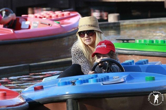 71394032.jpg 71394032.jpg