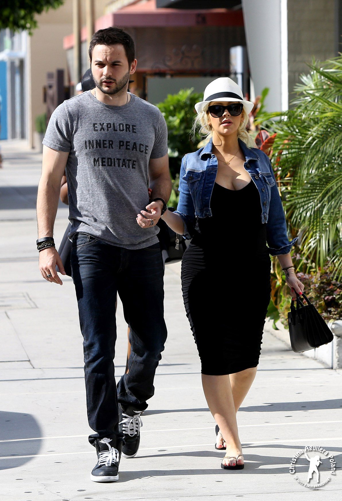 71874094.jpg 71874094.jpg