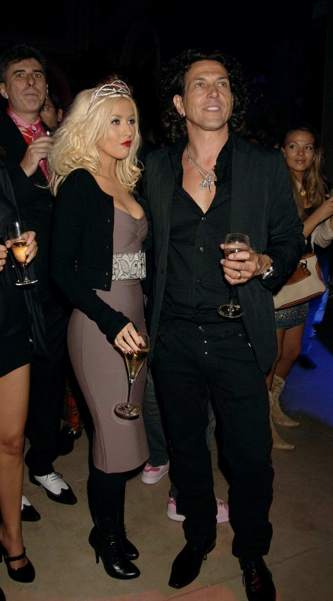 71882538.png 71882538.png