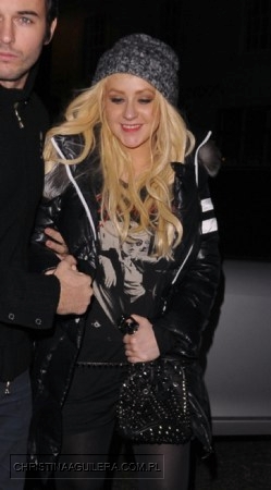 7236002.jpg 7236002.jpg